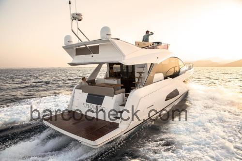 Sealine F530 ficha tecnica